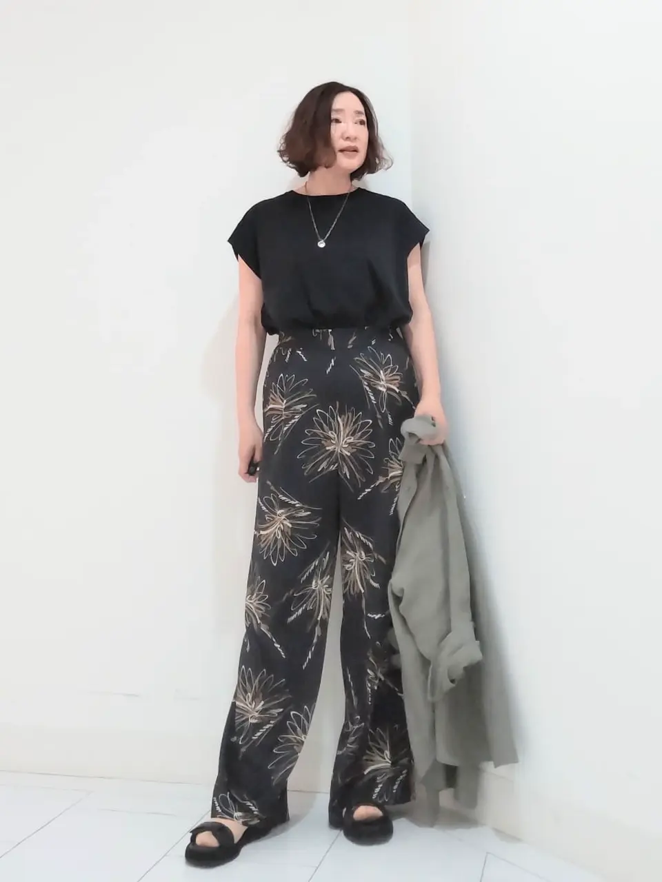  ナオミ コーディネート画像