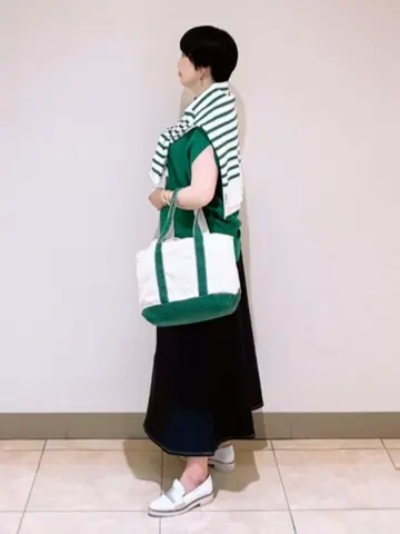 23区 L スタッフ コーディネート画像