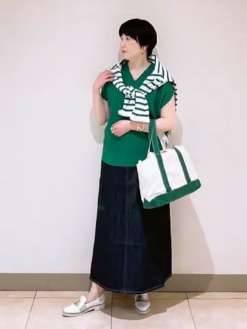 23区 L スタッフ コーディネート画像