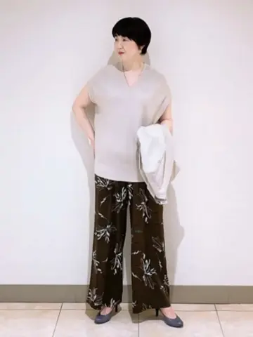 23区 L スタッフ コーディネート画像