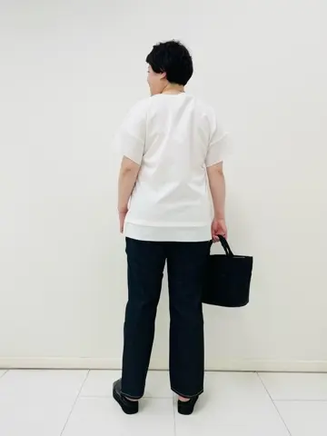 23区 L 佐藤 コーディネート画像