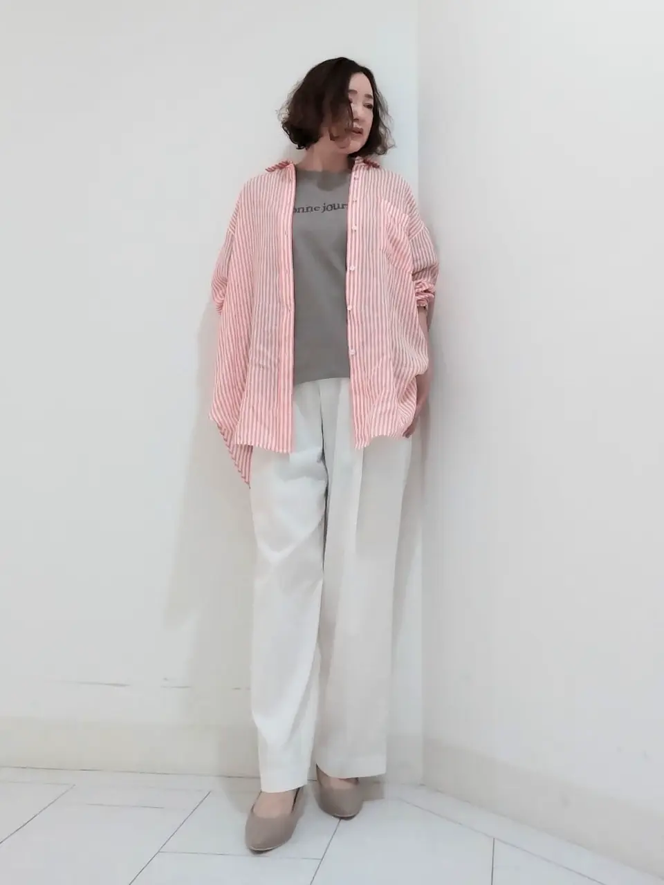  ナオミ コーディネート画像