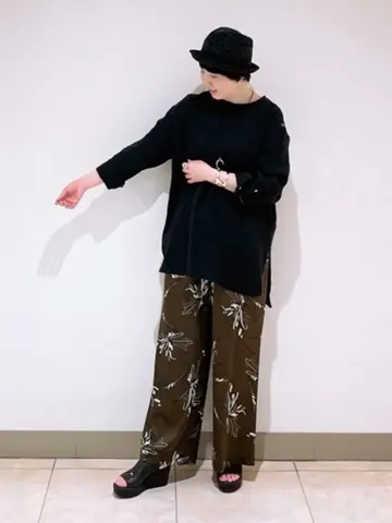 23区 L スタッフ コーディネート画像