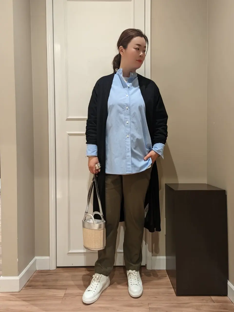 23区 L スタッフn コーディネート画像