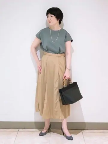 23区 L スタッフ コーディネート画像