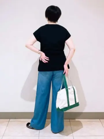 23区 L スタッフ コーディネート画像