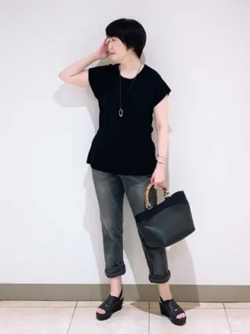 23区 L スタッフ コーディネート画像