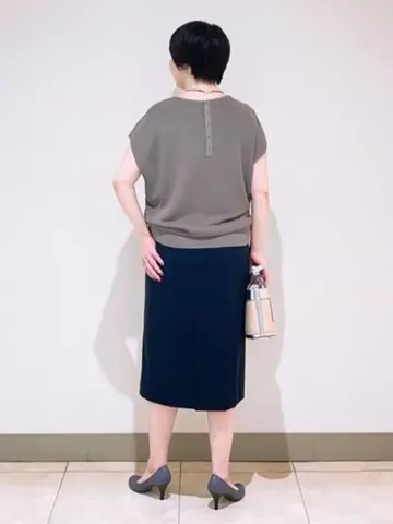 23区 L スタッフ コーディネート画像