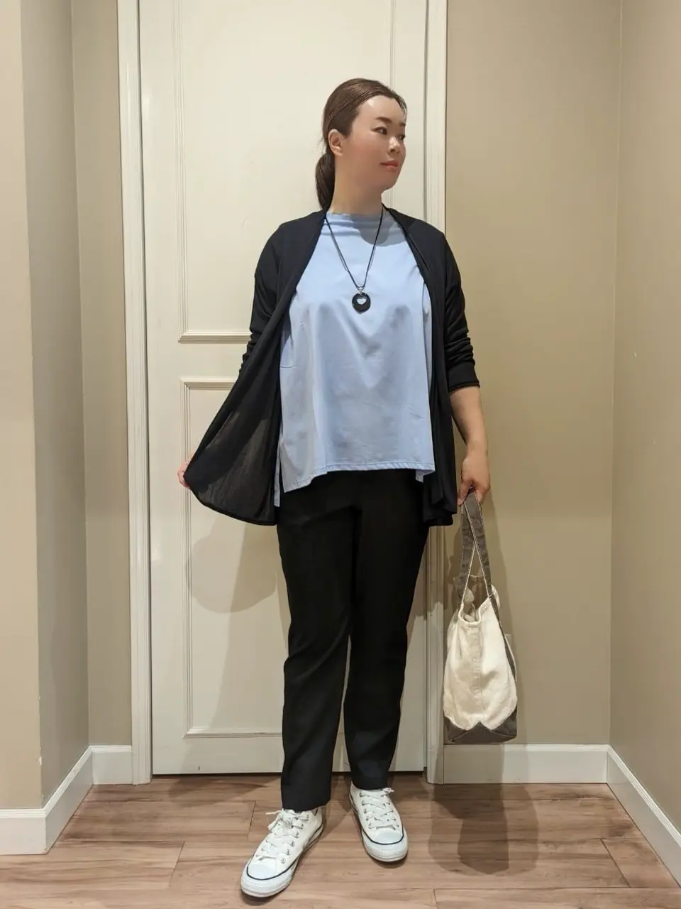 23区 L スタッフn コーディネート画像