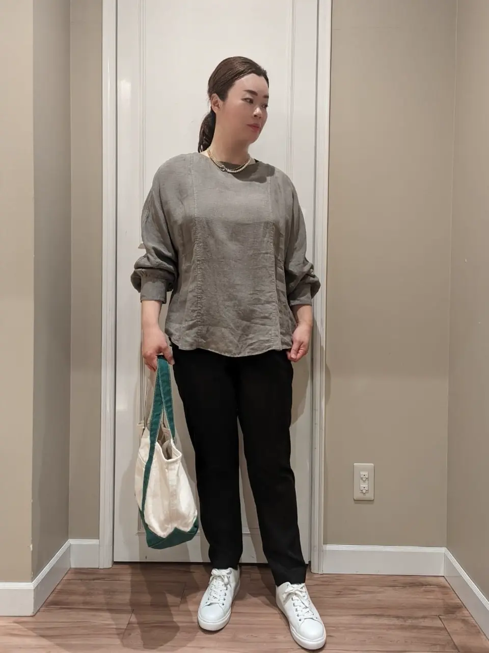 23区 L スタッフn コーディネート画像