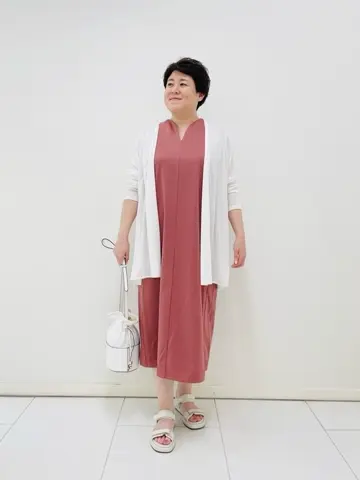 23区 L 佐藤 コーディネート画像