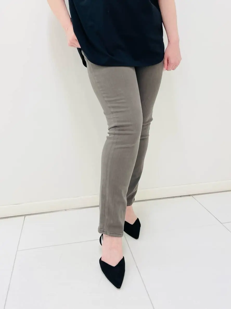 23区 L 佐藤 コーディネート画像