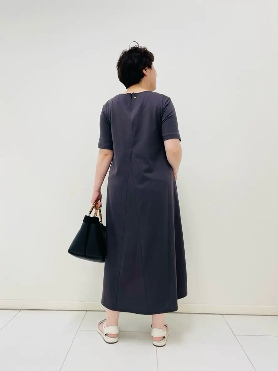 23区 L 佐藤 コーディネート画像