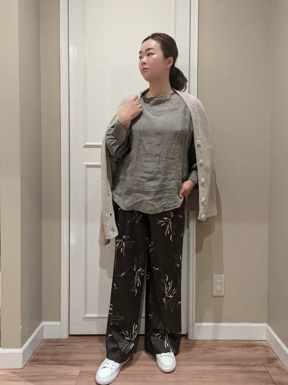 23区 L スタッフn コーディネート画像