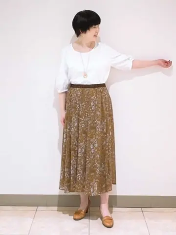 23区 L スタッフ コーディネート画像