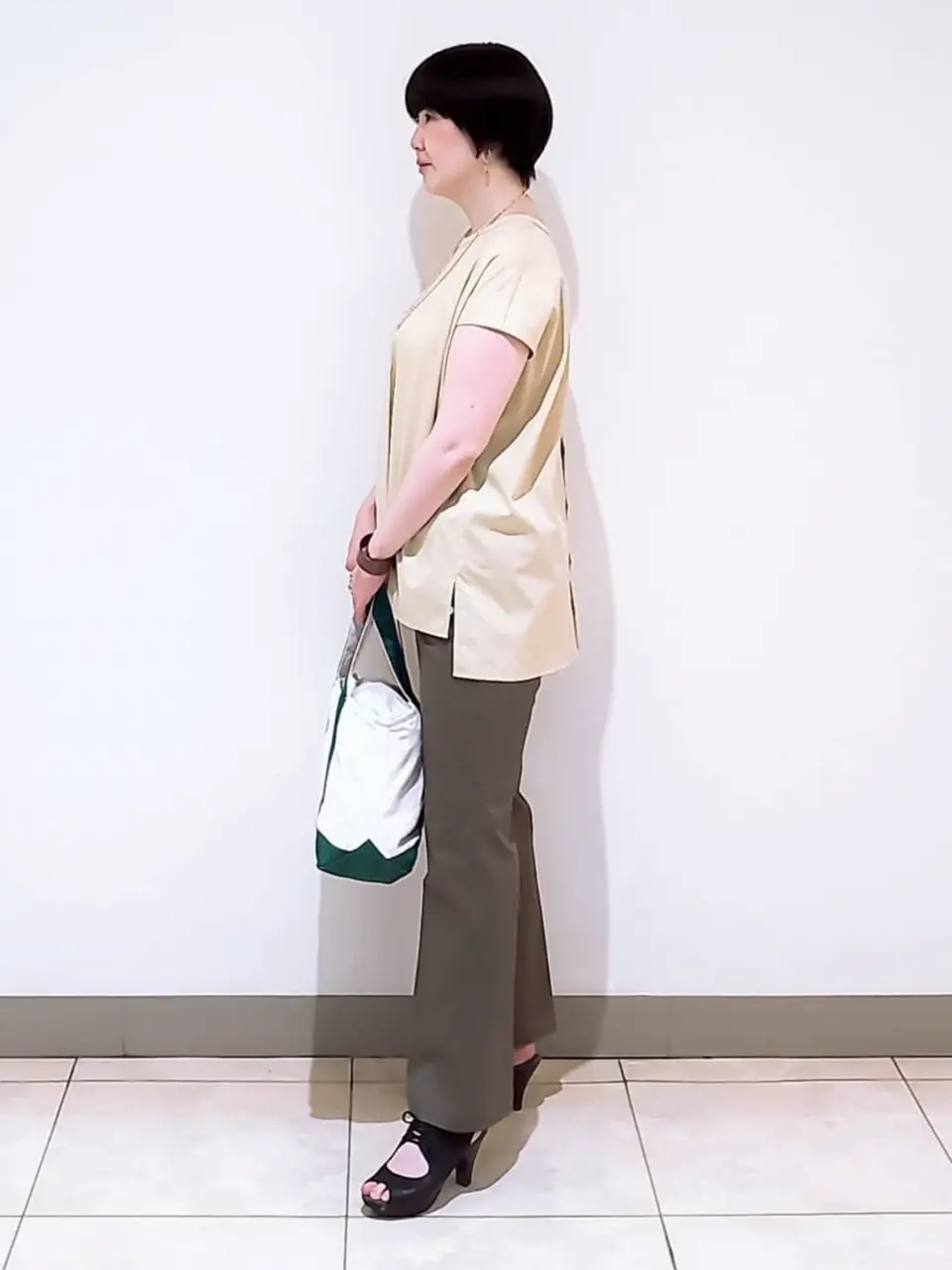 23区 L スタッフ コーディネート画像