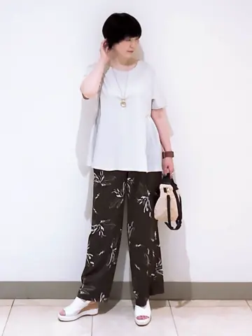 23区 L スタッフ コーディネート画像