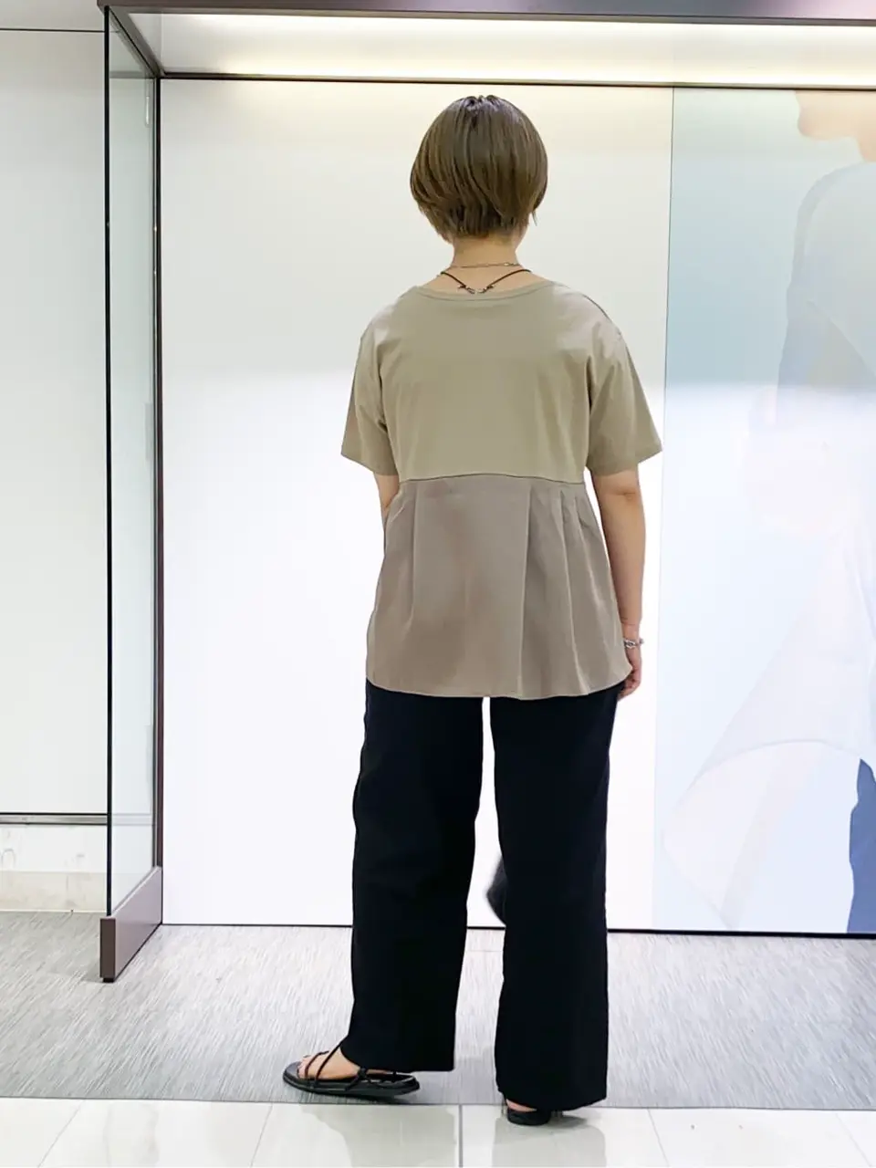 23区 L スタッフ コーディネート画像