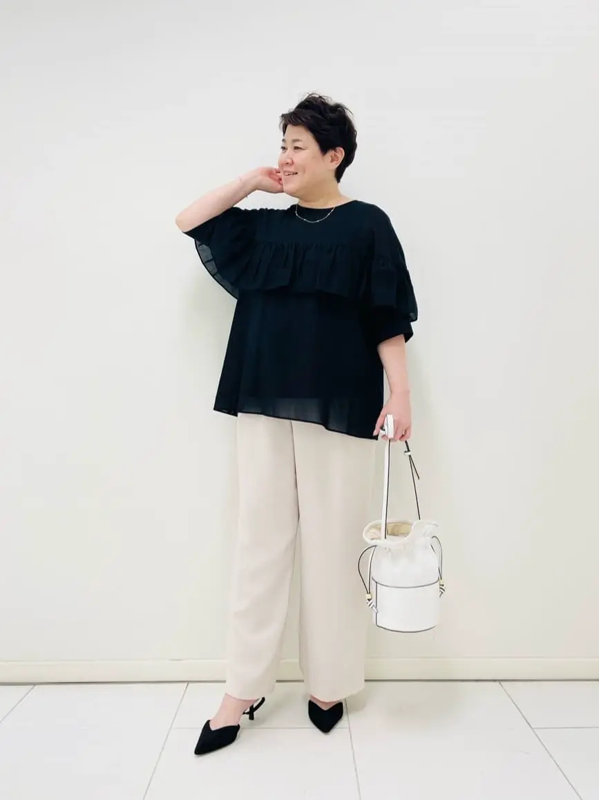 23区 L 佐藤 コーディネート画像