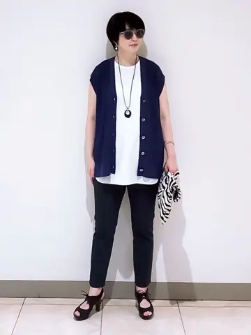 23区 L スタッフ コーディネート画像