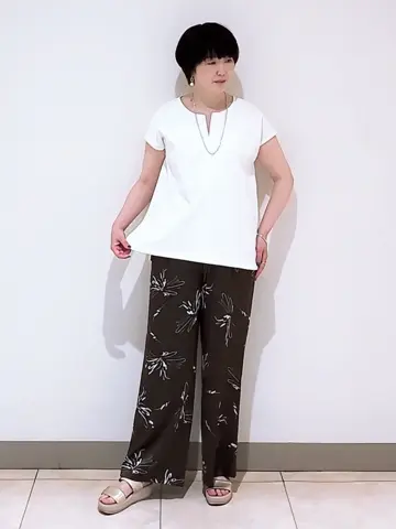 23区 L スタッフ コーディネート画像