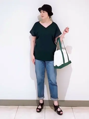 23区 L スタッフ コーディネート画像