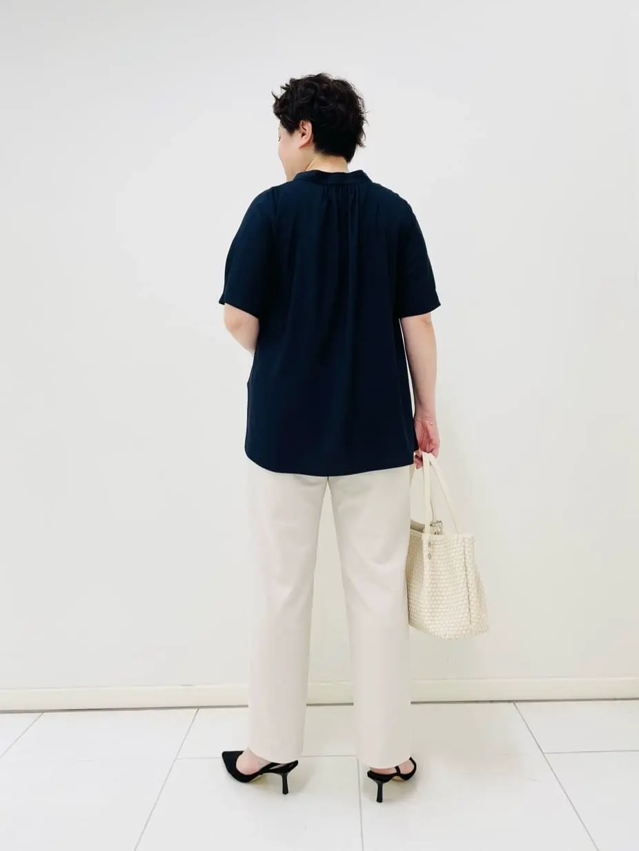 23区 L 佐藤 コーディネート画像