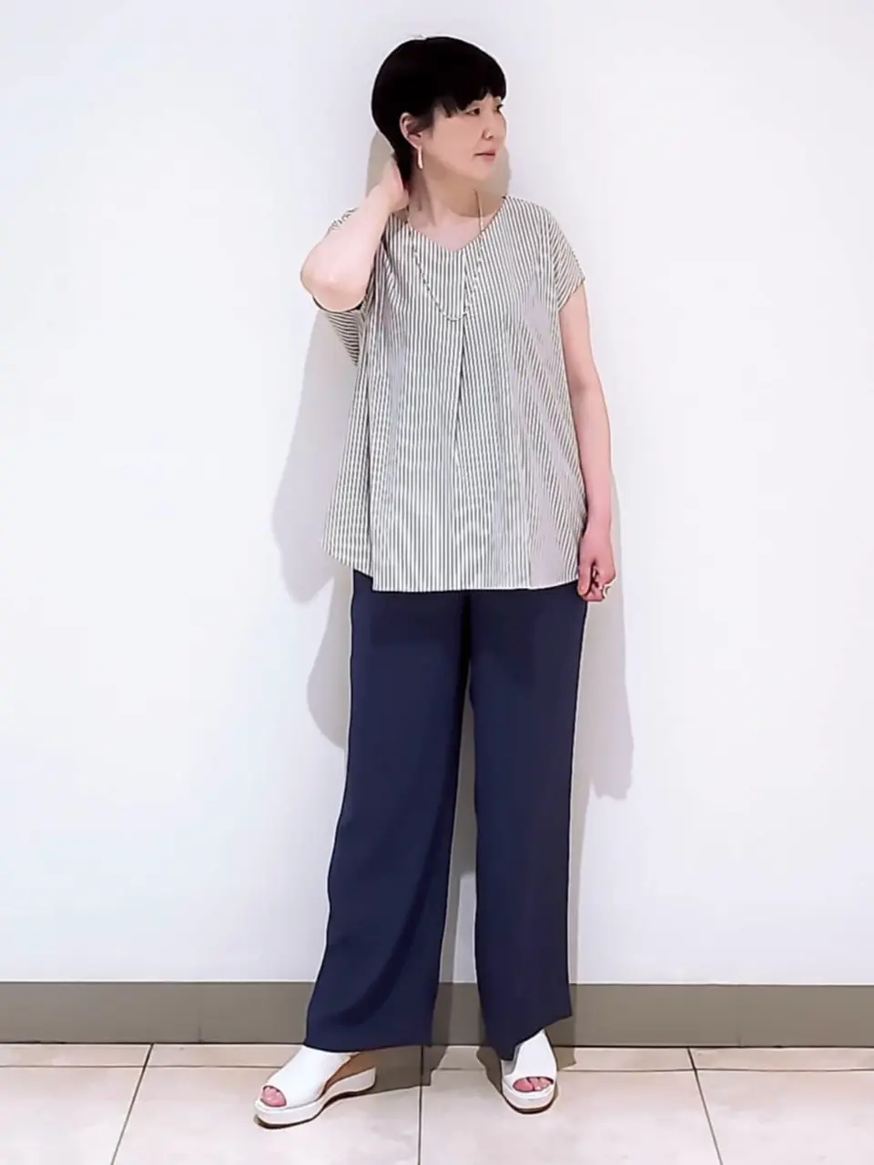 23区 L スタッフ コーディネート画像