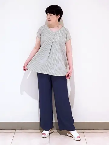 23区 L スタッフ コーディネート画像