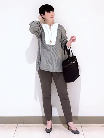 23区 L スタッフ コーディネート画像