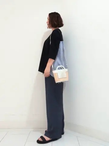 23区 L ナオミ コーディネート画像