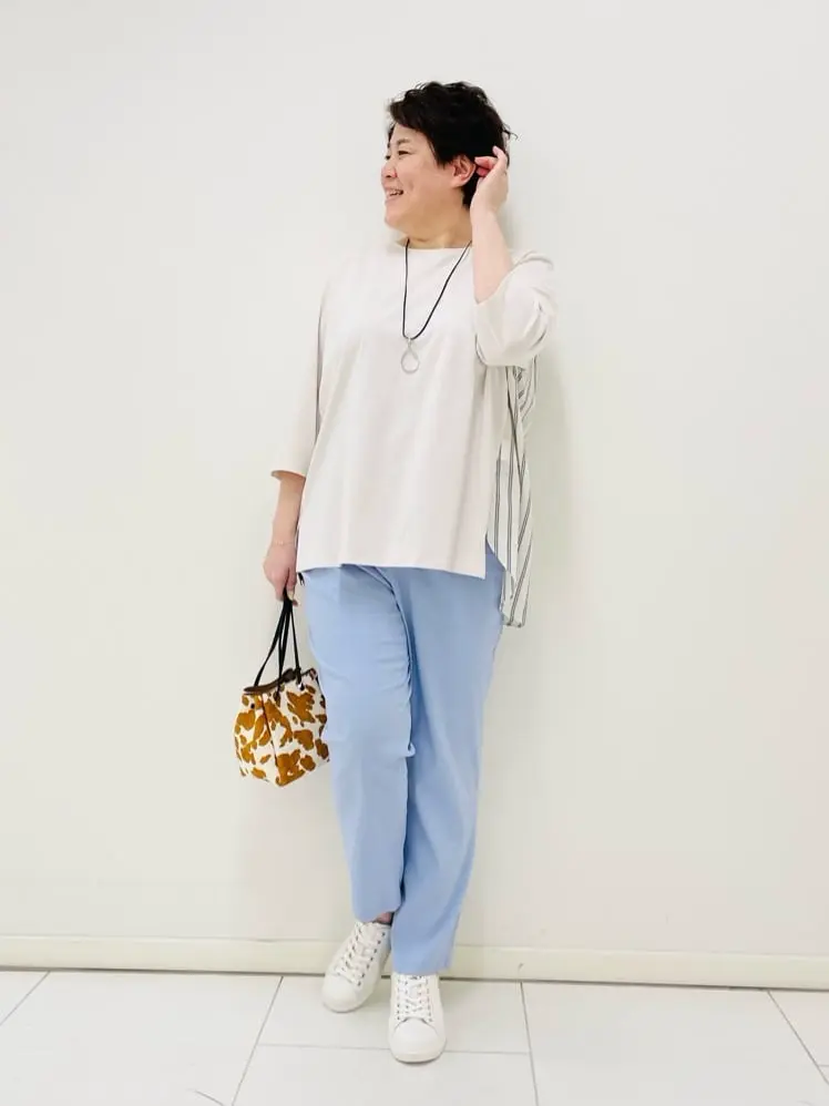 23区 L 佐藤 コーディネート画像