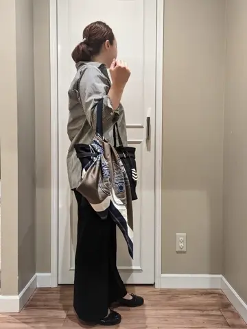 23区 L スタッフn コーディネート画像