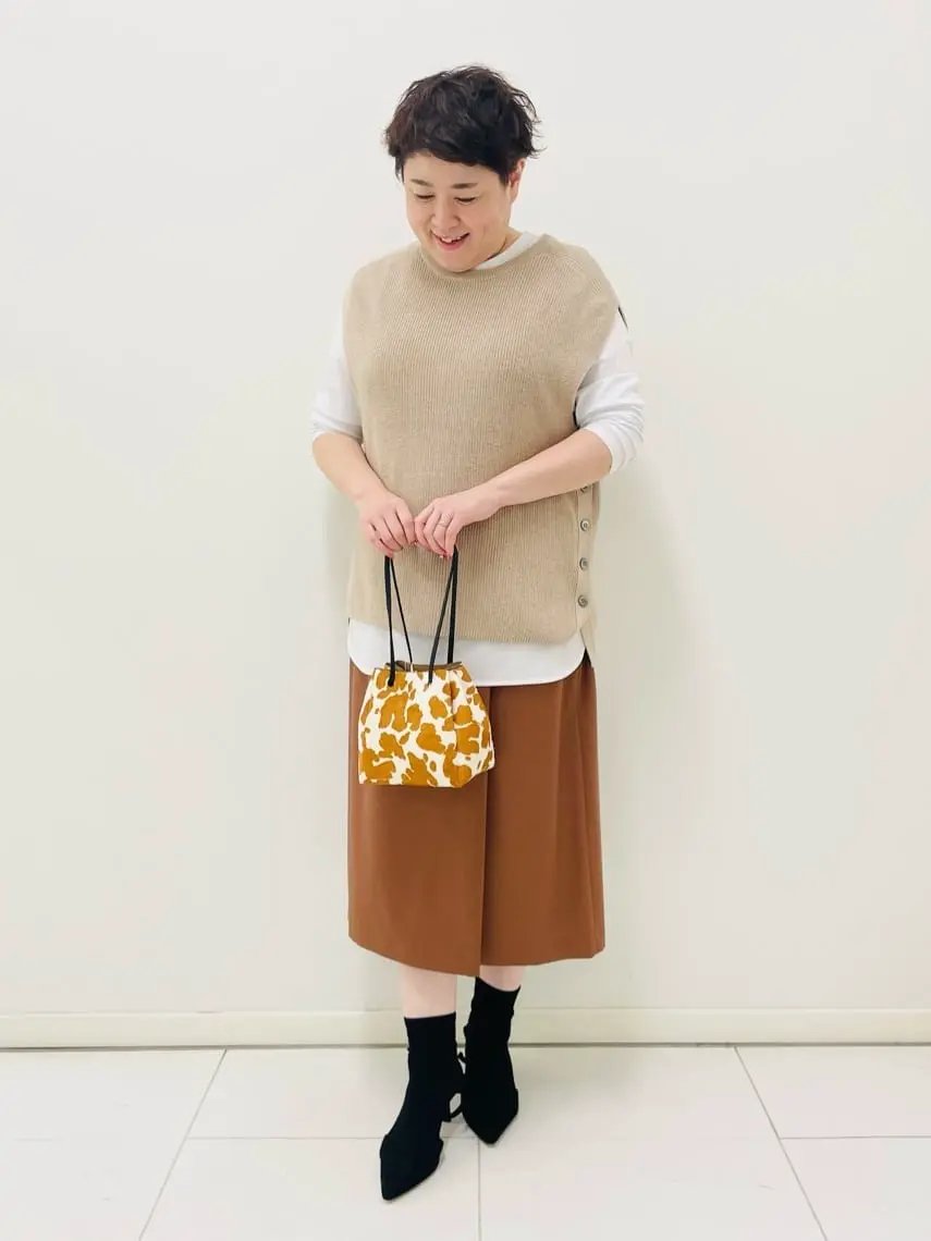 23区 L 佐藤 コーディネート画像