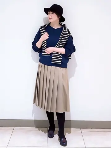 23区 L スタッフ コーディネート画像