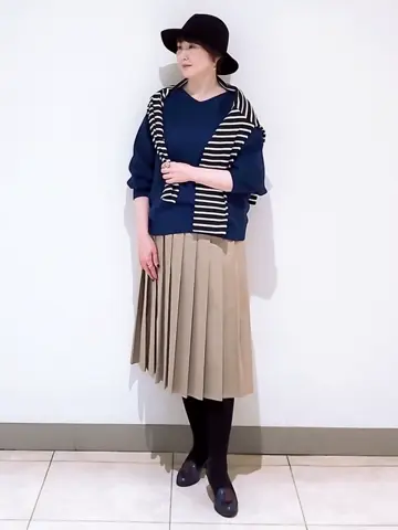 23区 L スタッフ コーディネート画像