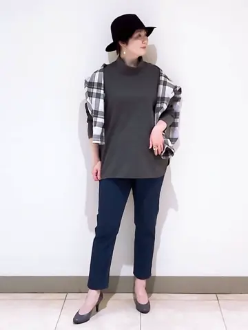 23区 L スタッフ コーディネート画像