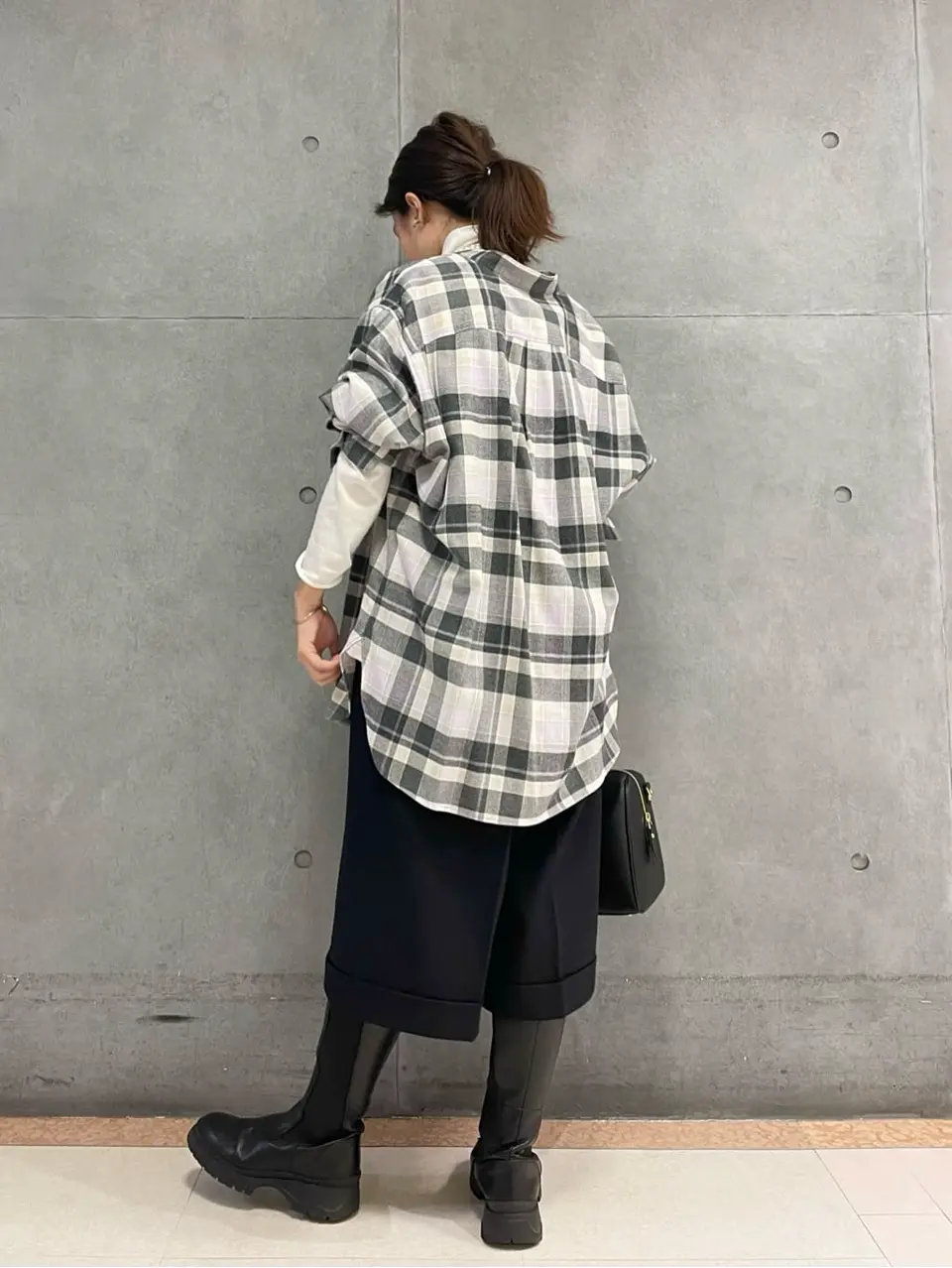 23区 L 島岡 コーディネート画像