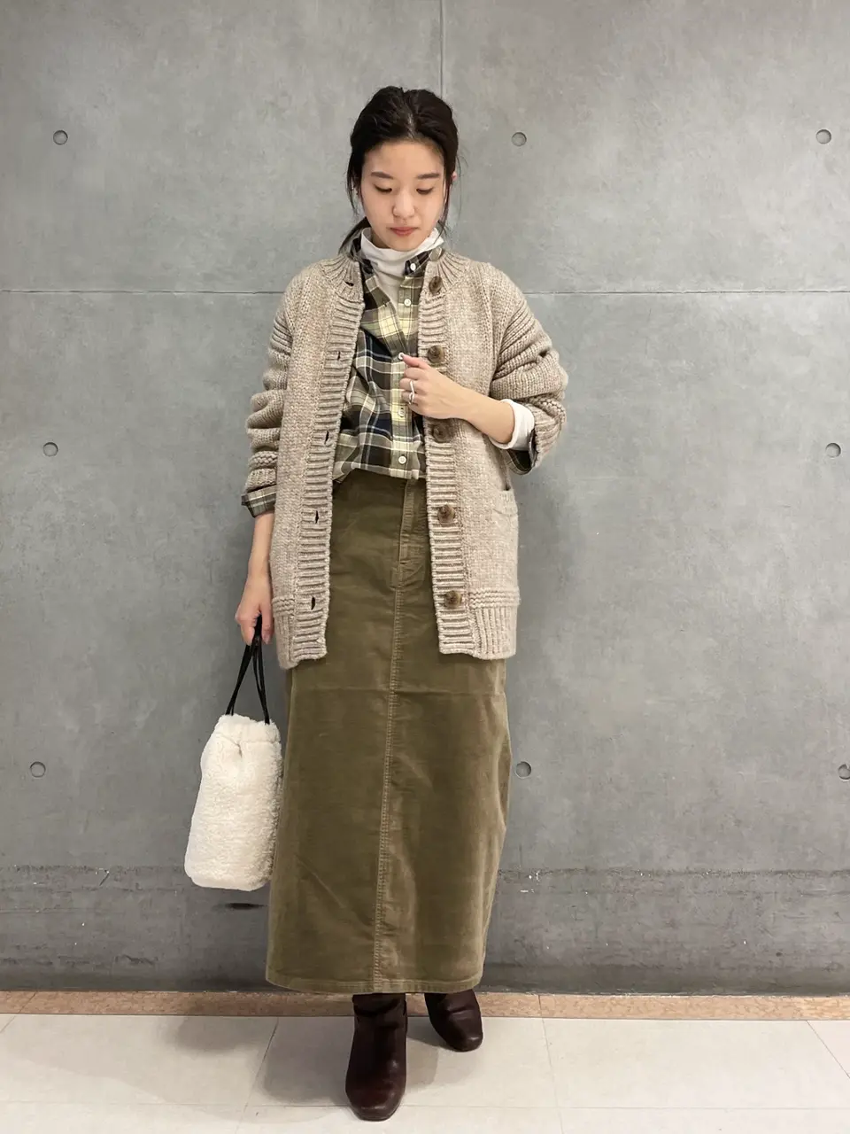 23区 L 島岡 コーディネート画像