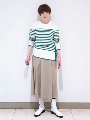 23区 L スタッフ コーディネート画像