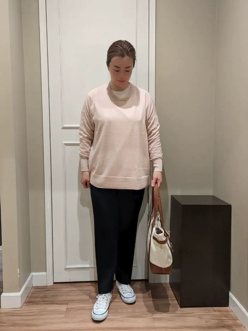 23区 L スタッフn コーディネート画像