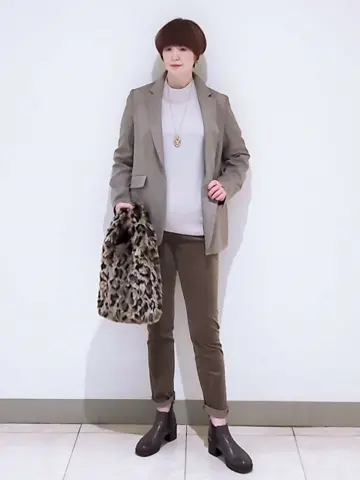 23区 L スタッフ コーディネート画像