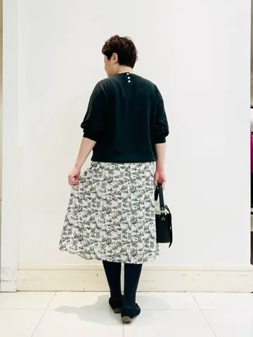 23区 L 佐藤 コーディネート画像