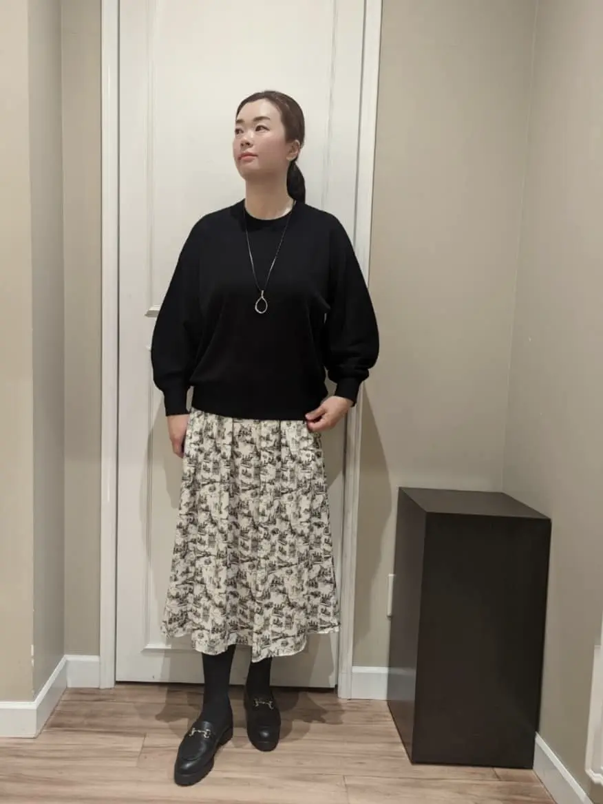 23区 L スタッフn コーディネート画像