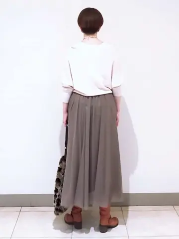 23区 L スタッフ コーディネート画像