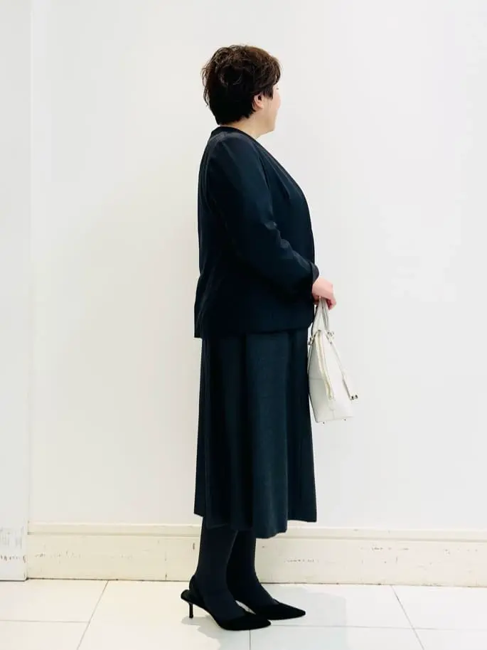 23区 L 佐藤 コーディネート画像