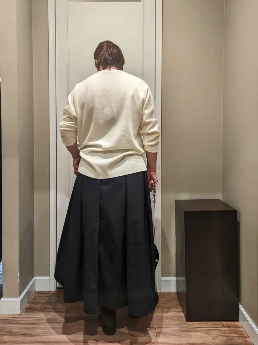 23区 L スタッフn コーディネート画像