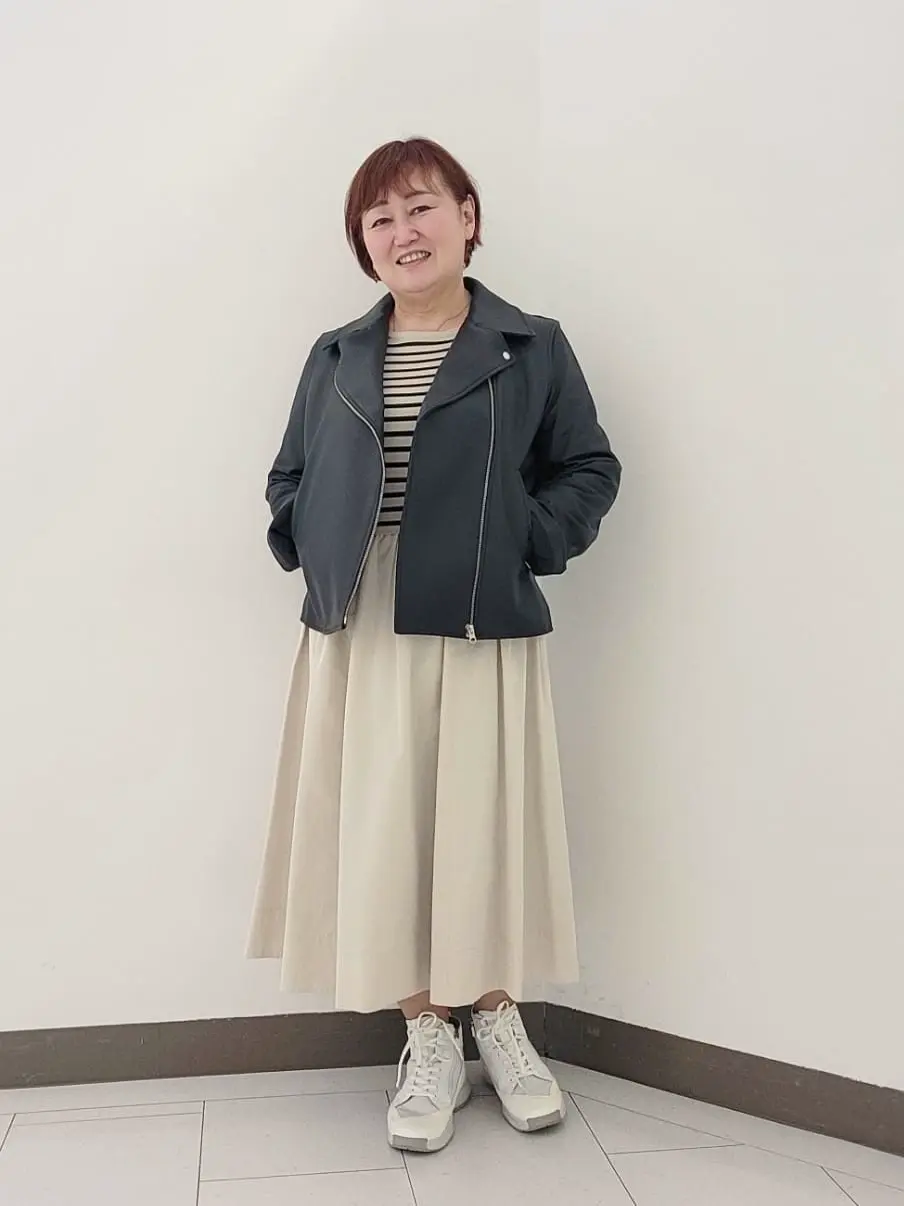  kazumi コーディネート画像