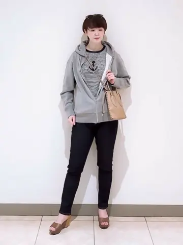 23区 L スタッフ コーディネート画像