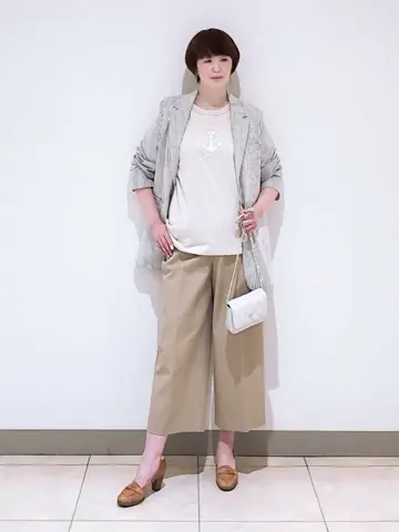 23区 L スタッフ コーディネート画像